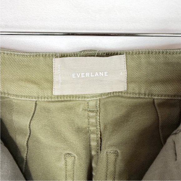 Everlane Olive Green Cropped Straight Short Pants 4 - Picture 4 of 6